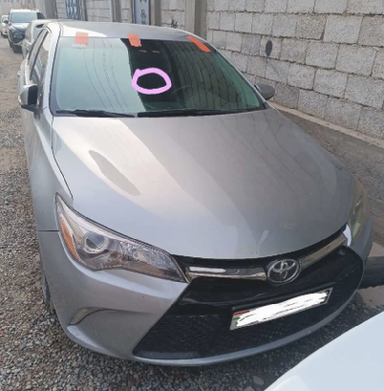 Лобовое стекто от Toyota Camry America